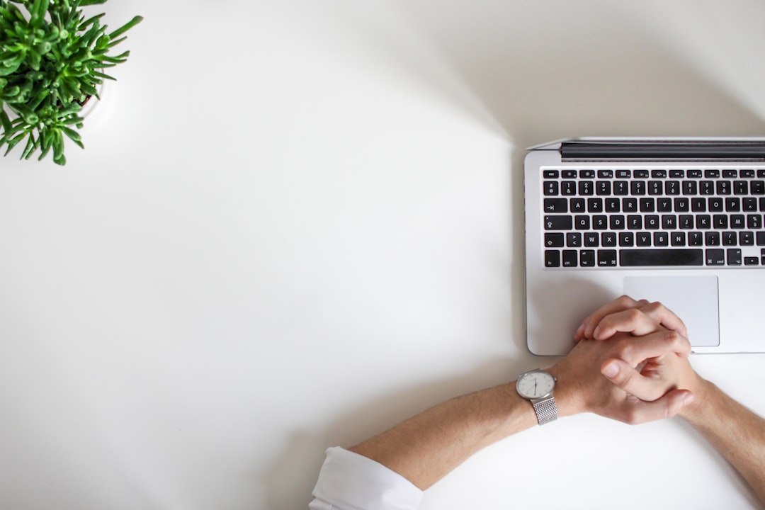 découvrez nos solutions d'assurance professionnelle en ligne, conçues pour protéger votre entreprise et vos actifs. obtenez des devis rapides et personnalisés, et bénéficiez d'une couverture adaptée à vos besoins.