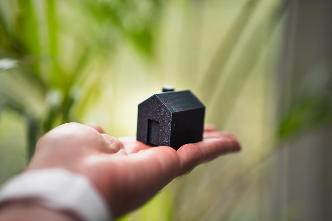 découvrez les solutions d'assurance pno (propriétaire non occupant) adaptées à vos besoins immobiliers. protégez votre investissement avec des garanties sur mesure pour les propriétaires. en savoir plus sur nos offres compétitives et les avantages de choisir pno assurance dès aujourd'hui.